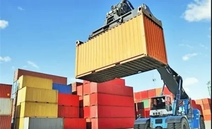 خبر خوش برای صادرکنندگان در مرز مهران / صادرات کالا پس از وقفه دوباره آغاز شد / جزئیات بازگشت فعالیت تجاری