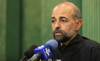 محرم نویدکیا: اهل استعفا نیستم؛ اگر مربی بهتری برای سپاهان پیدا شود، می‌روم / واکنش سرمربی به نتایج اخیر طلایی‌پوشان 