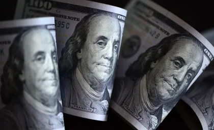 توافق هم دلار را ارزان نمی کند؟ / پیش بینی قیمت دلار تا پایان ۱۴۰۵؛ کف جدید بازار ارز ۱۷۵ هزار تومان اعلام شد / جزئیات سناریوها