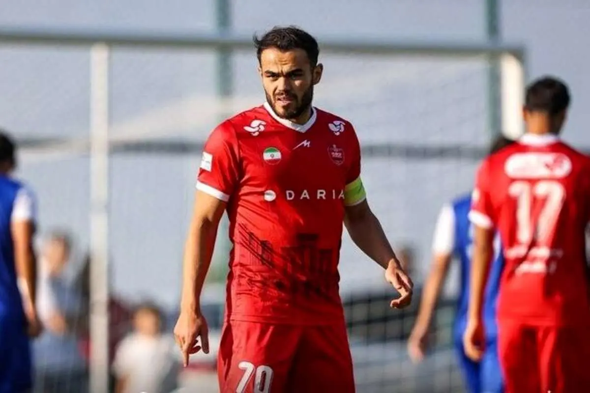 پرسپولیسی‌های خارجی به مرخصی رفتند؛ مقصد بازیکنان جدید و قدیمی مشخص شد / بازگشت خارجی‌های پرسپولیس به خانه؛ غیبت چند بازیکن در تمرینات سرخ‌ها / خارجی‌های پرسپولیس ایران را ترک کردند؛ پشت پرده سفر ناگهانی سرخپوشان به کشورهایشان و زمان بازگشتشان مشخص شد