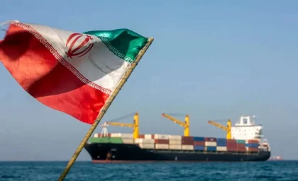 اخبار فوری جنگ ایران و آمریکا | ترامپ تنگه هرمز را «قلمرو جدید آمریکا» خواند؛ ایران: تا رفع کامل تحریم‌ها، تنگه باز نمی‌شود / مذاکرات پس از انقضای آتش‌بس ۶۰ روزه به بن‌بست رسید؛ قطر: توافق ایران و عمان کلید از سرگیری گفت‌ و گوهاست