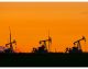قیمت نفت امروز چند دلار شد؟ آخرین نرخ برنت و WTI + جدول / نفت برنت دوباره بالا رفت؛ قیمت جدید طلای سیاه را ببینید / خبر داغ بازار انرژی؛ قیمت نفت امروز جمعه ۲۳ مرداد افزایش یافت
