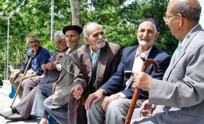 خدمات بانک تجارت به بازنشستگان؛ از پروفایل آنلاین تا تسهیلات ویژه