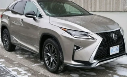 اخبار فوری بازار خودرو | گمرک اعلام کرد: واردات لکسوس LX600، LX700 و تویوتا لندکروز هیبرید فقط برای ایرانیان مقیم خارج از کشور مجاز شد / شرط اصلی: ثبت سفارش بدون انتقال ارز و از محل ارز در اختیار متقاضی