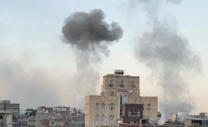 رهبر انصارالله یمن: رژیم سعودی مرتکب جنایات جنگی شده است