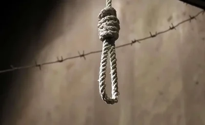 شایعه تا واقعیت حکم اعدام نجمه امینی در مشهد / ادعای صدور حکم از داخل زندان وکیل‌آباد چه بود؟ / روایت متفاوت درباره سرنوشت پرونده این دانشجوی ۲۳ ساله
