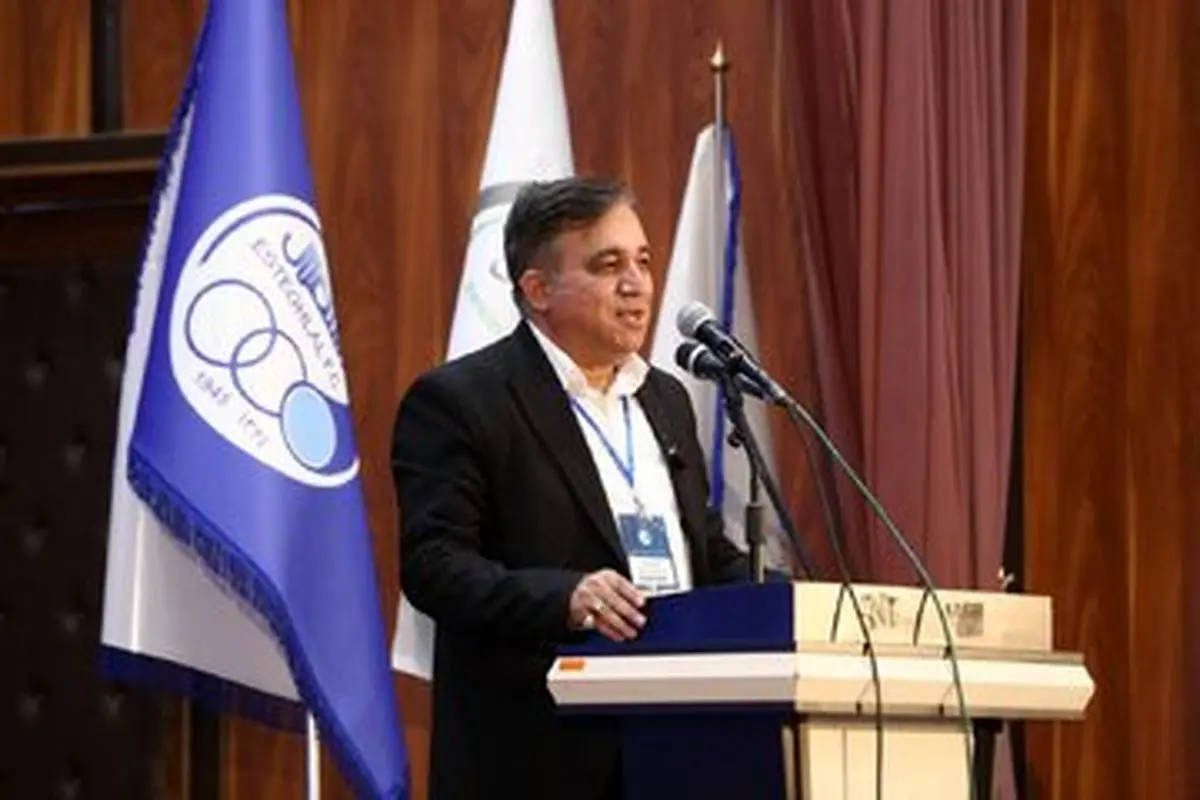 خبر فوری استقلال | نامه سازمان بازرسی کل کشور: مدیریت علی تاجرنیا غیرقانونی است / تصدی همزمان چند سمت در باشگاه مغایر با قانون منع تصدی بیش از یک شغل تشخیص داده شد / ضرب الاجل ۳۰ روزه بازرسی به هلدینگ خلیج فارس