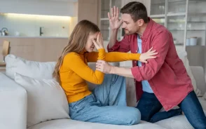 ۷ راه برای مقابله با افراد خودشیفته؛ بهترین انتقام، بهبود یافتن است